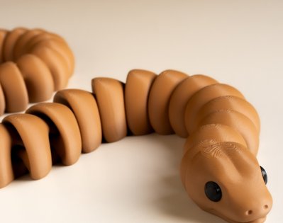 Змія з усмішкою, рухлива, 3D 3Dtoy11 фото